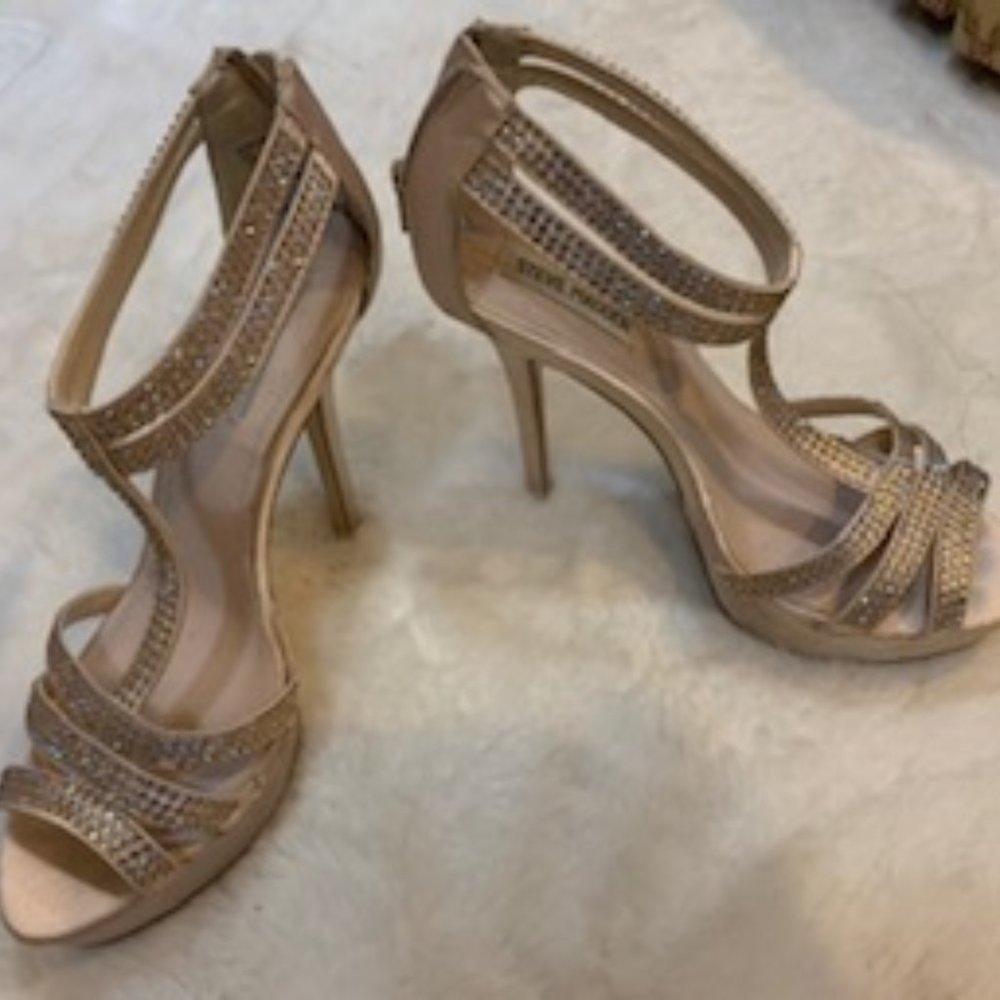Steve Madden Cream Heels with Rhinestones 8.5